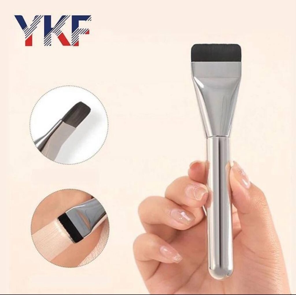 براش جادویی کرم پودر Flat Foundation Brush